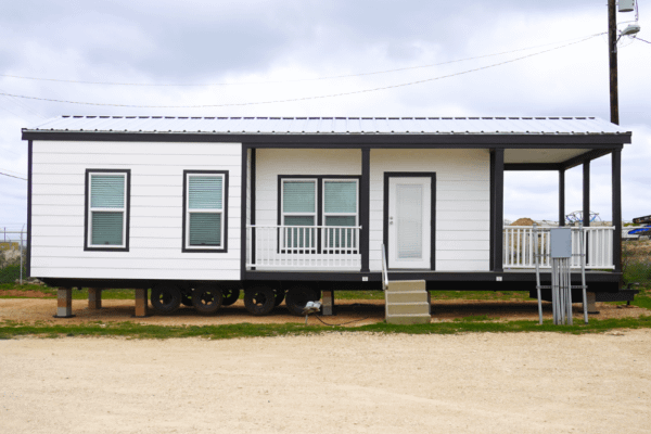 RGN The Braustin | 1BR/1BA 420 SQ. FT Starts at $88k | Braustin Homes