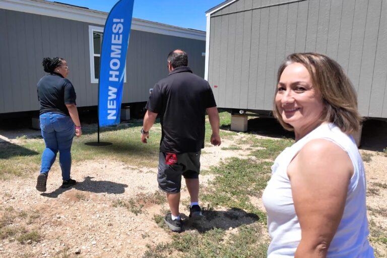 Family at Braustin Dealership in Atascosa, Texas