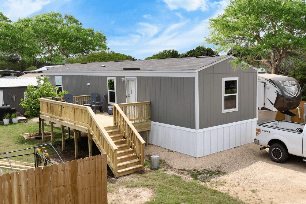 Manufactured Home delivered to Louisiana